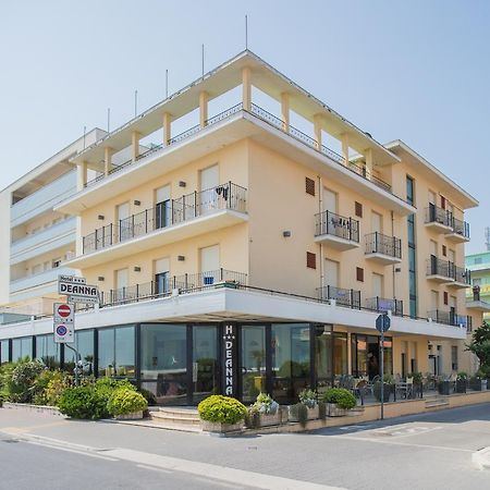 Hotel Deanna Bellaria-Igea Marina Exteriör bild